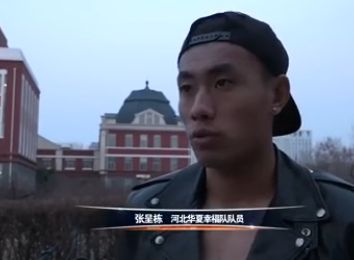 第48分钟，博洛尼亚右路低平球传中造成R-克里斯滕森乌龙，博洛尼亚2-0罗马。